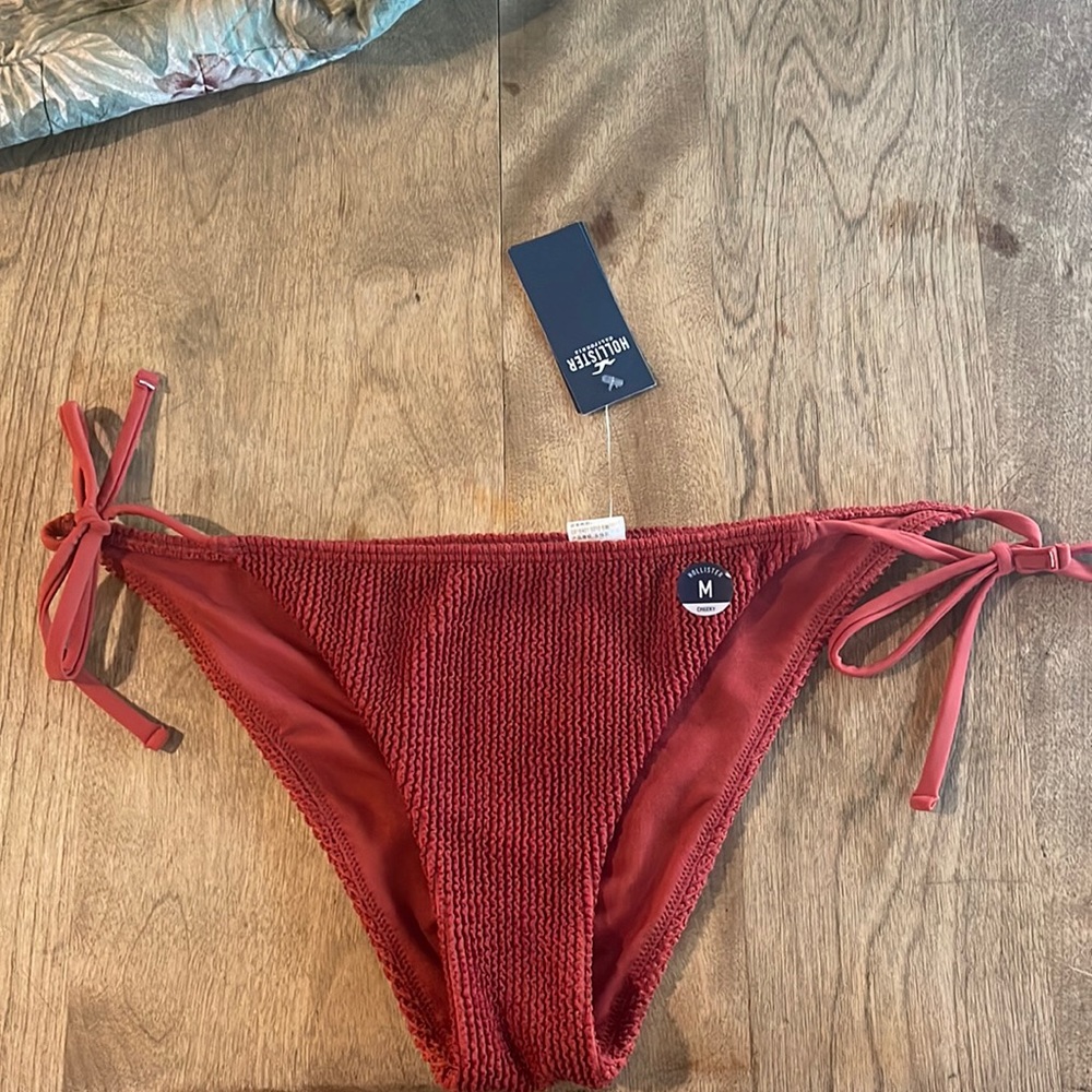 NWT Hollister String Bikini Bottoms